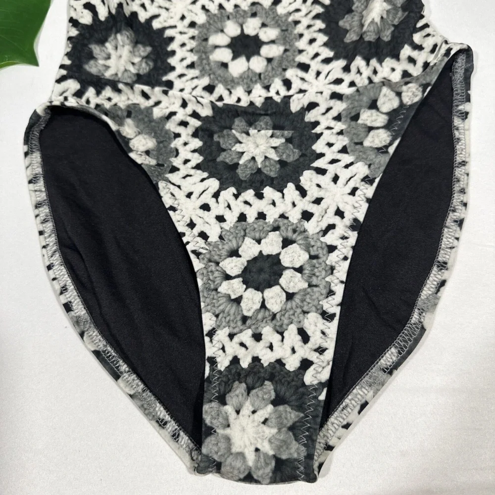 Norma Kamali nwt $135
